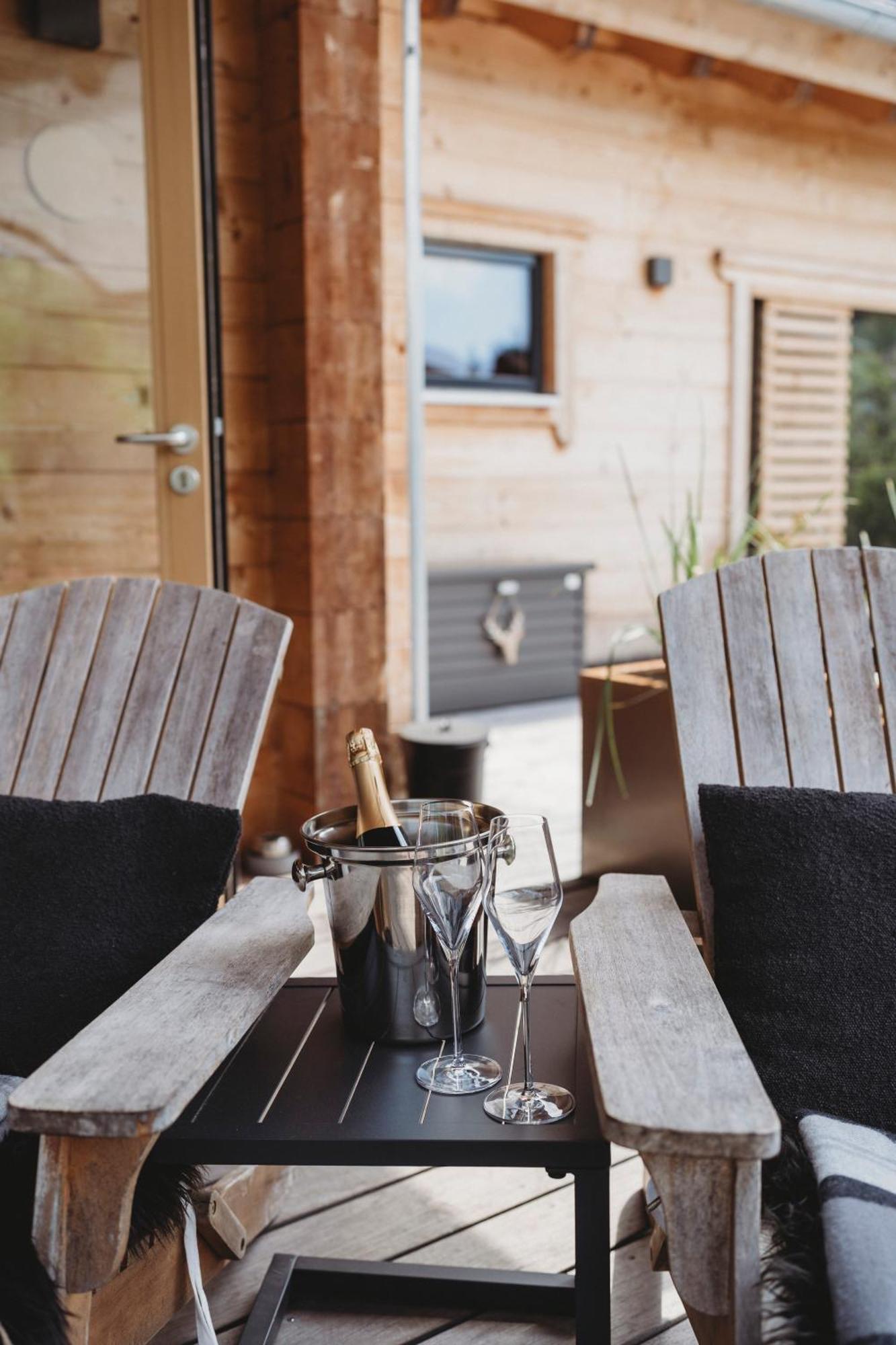 Lieblingsort - Schwarzwald Chalet Lodges 诺恩威格 外观 照片